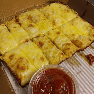 PK Deep Dish Cheesy Bread